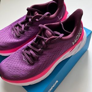 Hoka Clifton 8